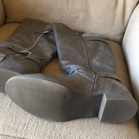 Women’s grey wide shaft tall boots - Picture 2 of 4